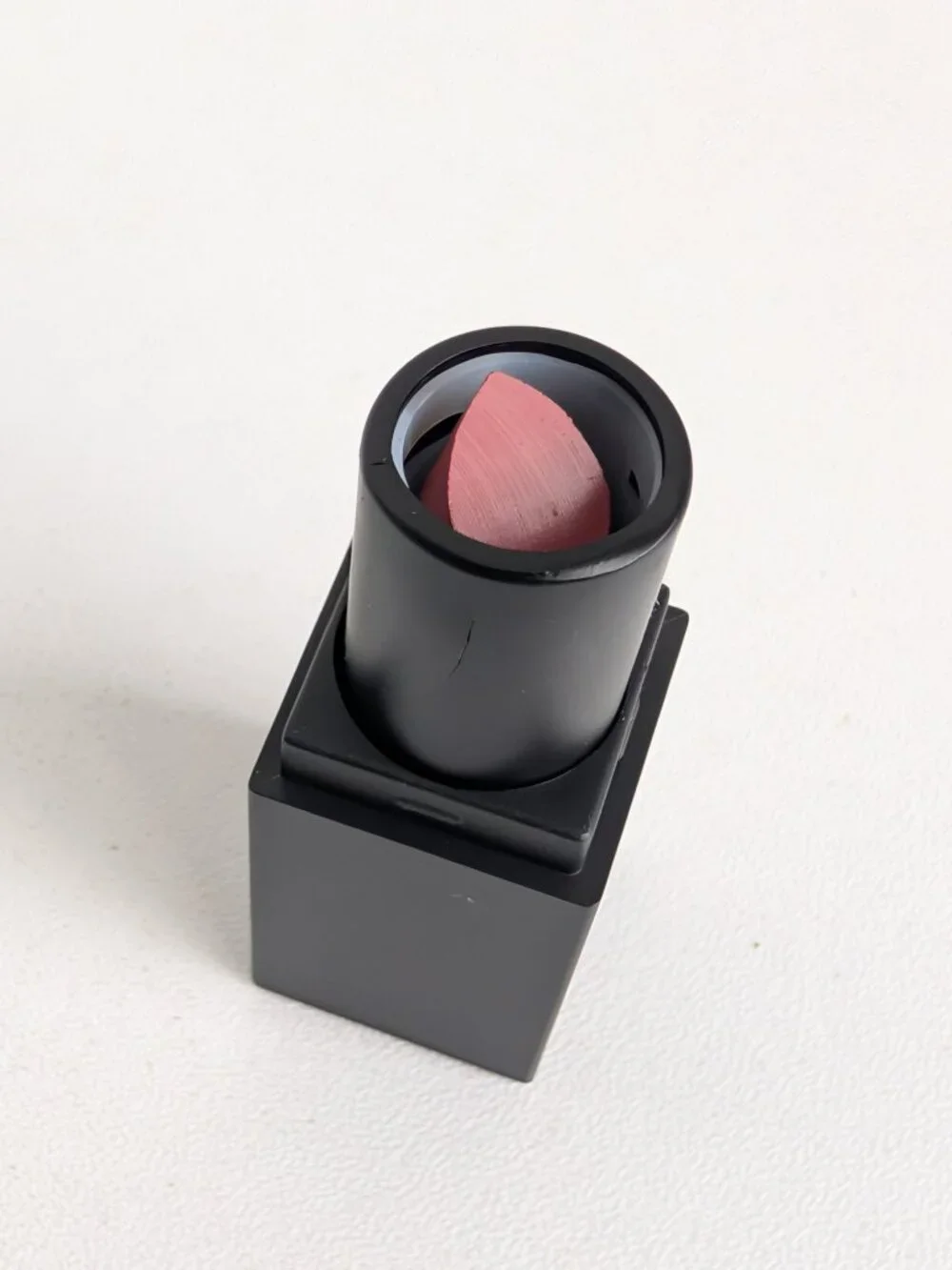 Sugar Its-A-Pout Time Vivid Lipstick Mini Better Call Salmon 09 New with Box
